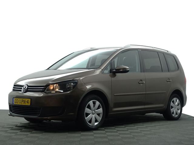 Volkswagen Touran - 1.2 TSI Highline Bluemotion- 7 Pers, Park Assist, Cruise, Clima, Family Pack, Privacy Glass