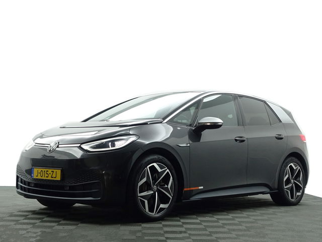 Volkswagen ID.3 - First Plus 58 kWh Aut- Stuur/Stoelverwarming, CarPlay, Sfeerverlichting, Ada Cruise, Standkachel, Xenon led, Dynamic Select