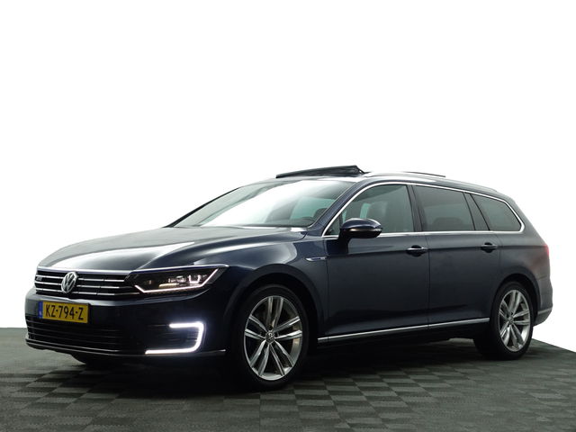Volkswagen Passat - Variant 1.4 TSI GTE Connected Series Plus Aut- Virtual Cockpit, Panodak, Ergo Comfort, Carplay, Sfeerverlichting, Ada Cruise