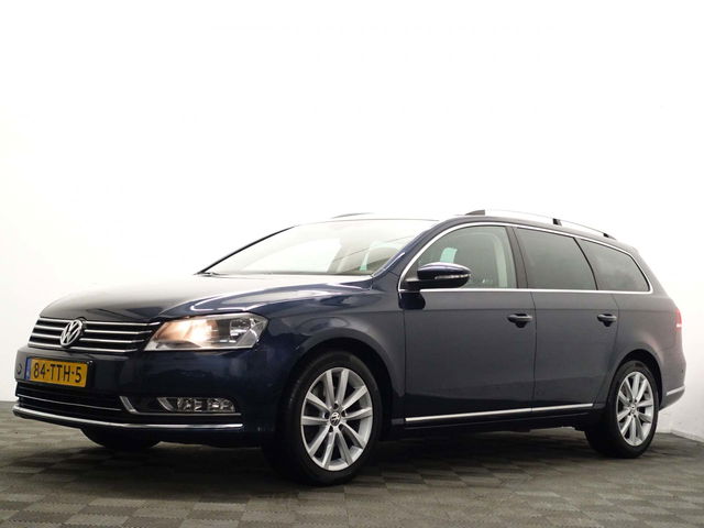 Volkswagen Passat - Variant 1.8 TSI Highline 161Pk Aut- Two Tone Leder Interieur, Xenon Led, Park Assist, Park Pilot, Stoelverwarming