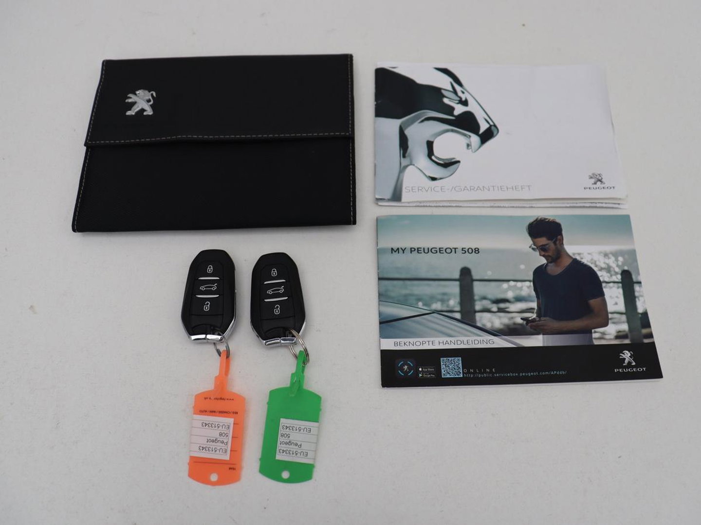 Peugeot 508 1.6 HYbrid Peugeot Sport Engineered | SOH 92% | 360pk | Panoramadak | Alcantara | Focal Sound | Stoelverwarming | 360 Camera | Massage | Memory | Sfeerverlichting | Adaptive cruise | PSE | PHEV | Plug In