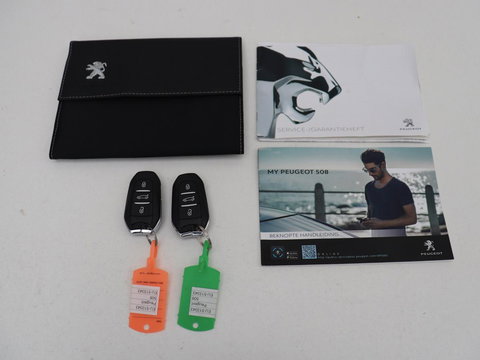 Peugeot 508 1.6 HYbrid Peugeot Sport Engineered | SOH 92% | 360pk | Panoramadak | Alcantara | Focal Sound | Stoelverwarming | 360 Camera | Massage | Memory | Sfeerverlichting | Adaptive cruise | PSE | PHEV | Plug In