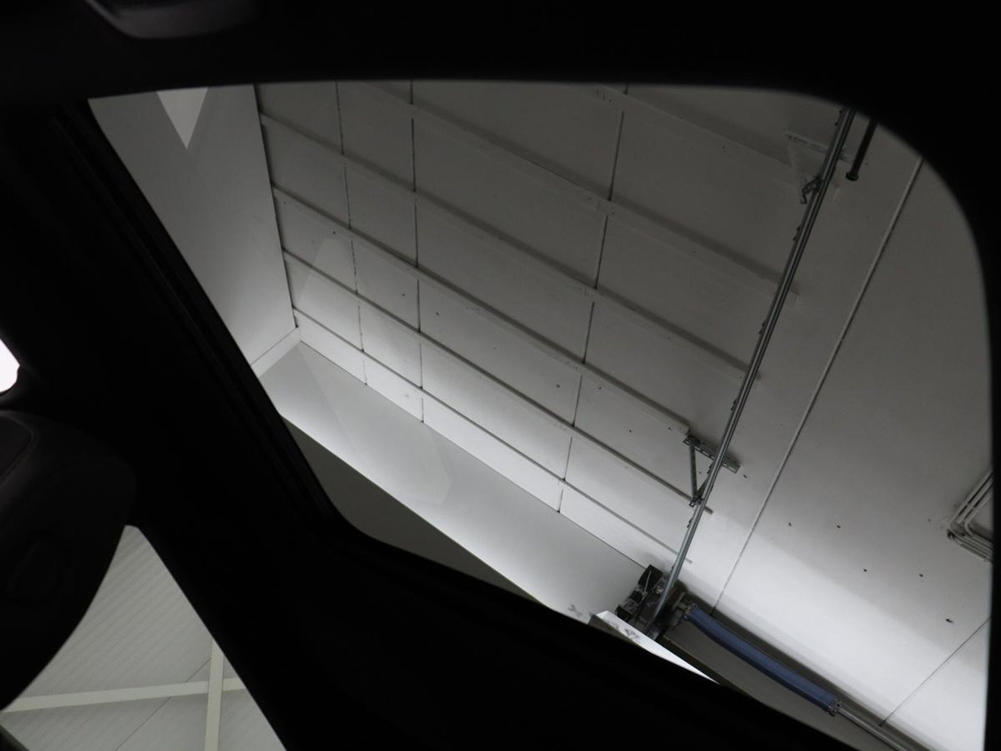 Peugeot 508 1.6 HYbrid Peugeot Sport Engineered | SOH 92% | 360pk | Panoramadak | Alcantara | Focal Sound | Stoelverwarming | 360 Camera | Massage | Memory | Sfeerverlichting | Adaptive cruise | PSE | PHEV | Plug In