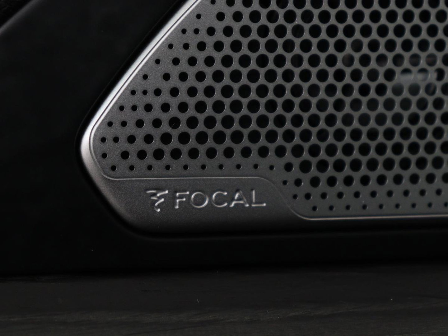 Peugeot 508 1.6 HYbrid Peugeot Sport Engineered | SOH 92% | 360pk | Panoramadak | Alcantara | Focal Sound | Stoelverwarming | 360 Camera | Massage | Memory | Sfeerverlichting | Adaptive cruise | PSE | PHEV | Plug In