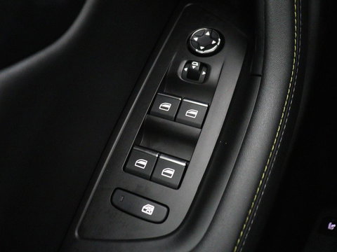 Peugeot 508 1.6 HYbrid Peugeot Sport Engineered | SOH 92% | 360pk | Panoramadak | Alcantara | Focal Sound | Stoelverwarming | 360 Camera | Massage | Memory | Sfeerverlichting | Adaptive cruise | PSE | PHEV | Plug In