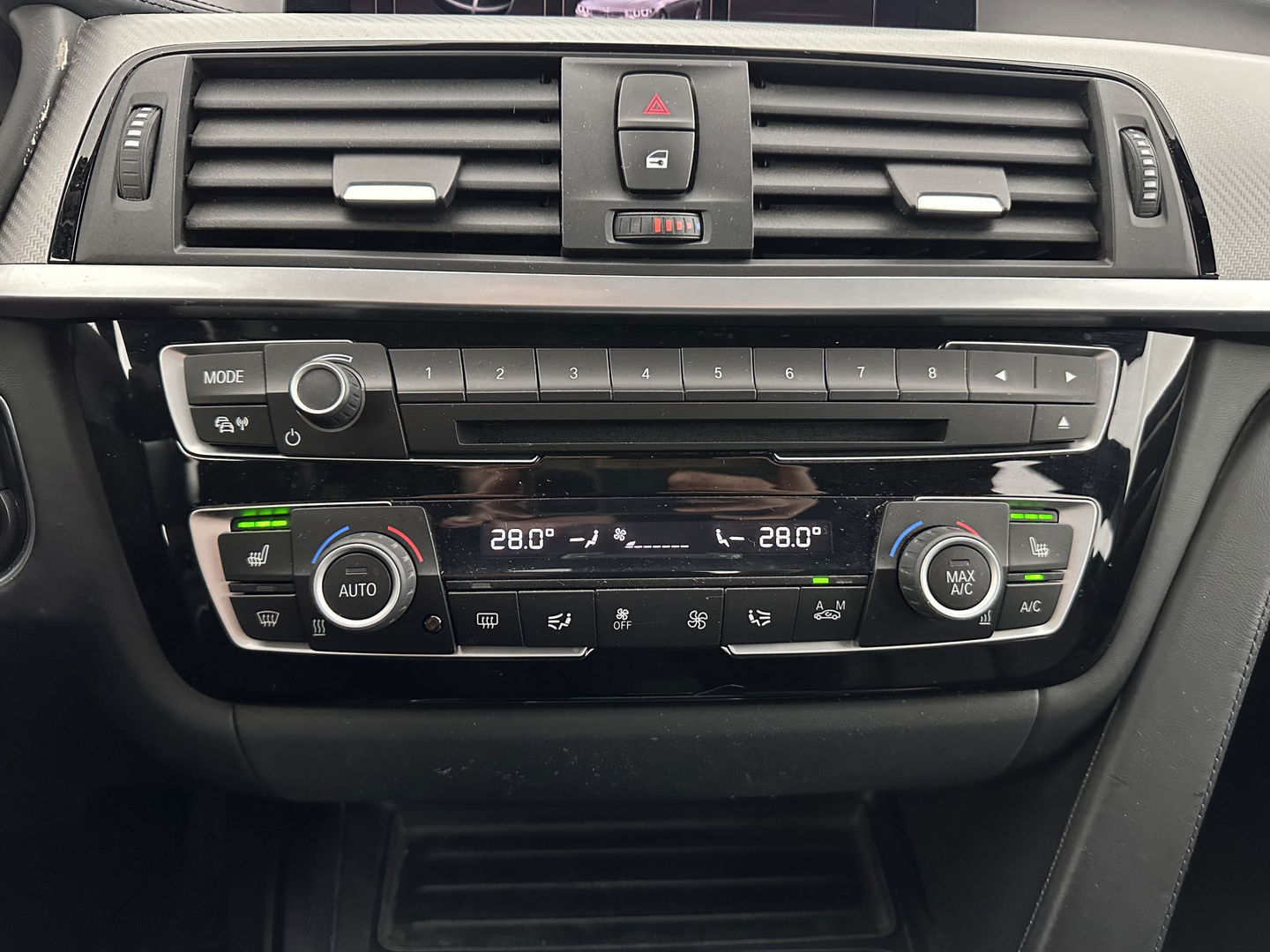 BMW 4 Serie Gran Coupé 420i High Executive Edition M-Sportpack (INCL.BTW) Aut. *HEAD-UP | LEATHER | FULL-LED | DIGI-COCKPIT | HIFI-SOUND | HEATED-SPORTSEATS | DAB+ | CAMERA | SHIFT-PADDLES | PIRVACY-GLASS | TOWBAR | 19''ALU*