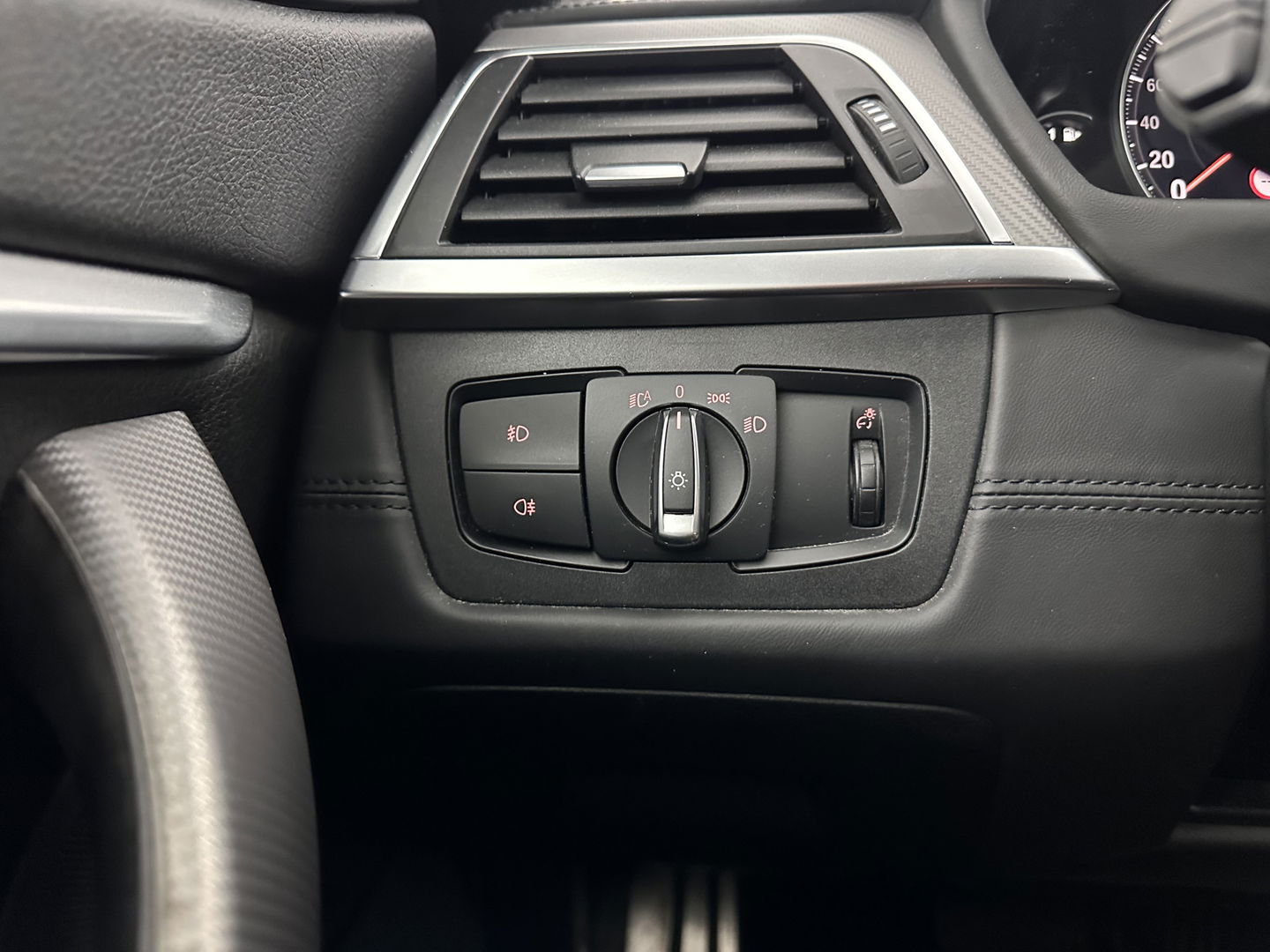 BMW 4 Serie Gran Coupé 420i High Executive Edition M-Sportpack (INCL.BTW) Aut. *HEAD-UP | LEATHER | FULL-LED | DIGI-COCKPIT | HIFI-SOUND | HEATED-SPORTSEATS | DAB+ | CAMERA | SHIFT-PADDLES | PIRVACY-GLASS | TOWBAR | 19''ALU*