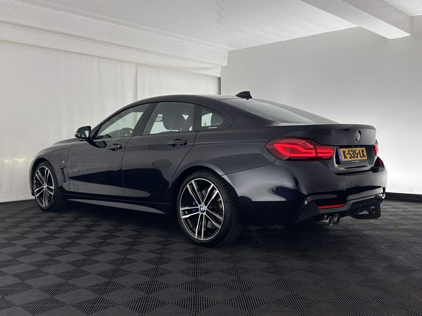 BMW 4 Serie Gran Coupé 420i High Executive Edition M-Sportpack (INCL.BTW) Aut. *HEAD-UP | LEATHER | FULL-LED | DIGI-COCKPIT | HIFI-SOUND | HEATED-SPORTSEATS | DAB+ | CAMERA | SHIFT-PADDLES | PIRVACY-GLASS | TOWBAR | 19''ALU*