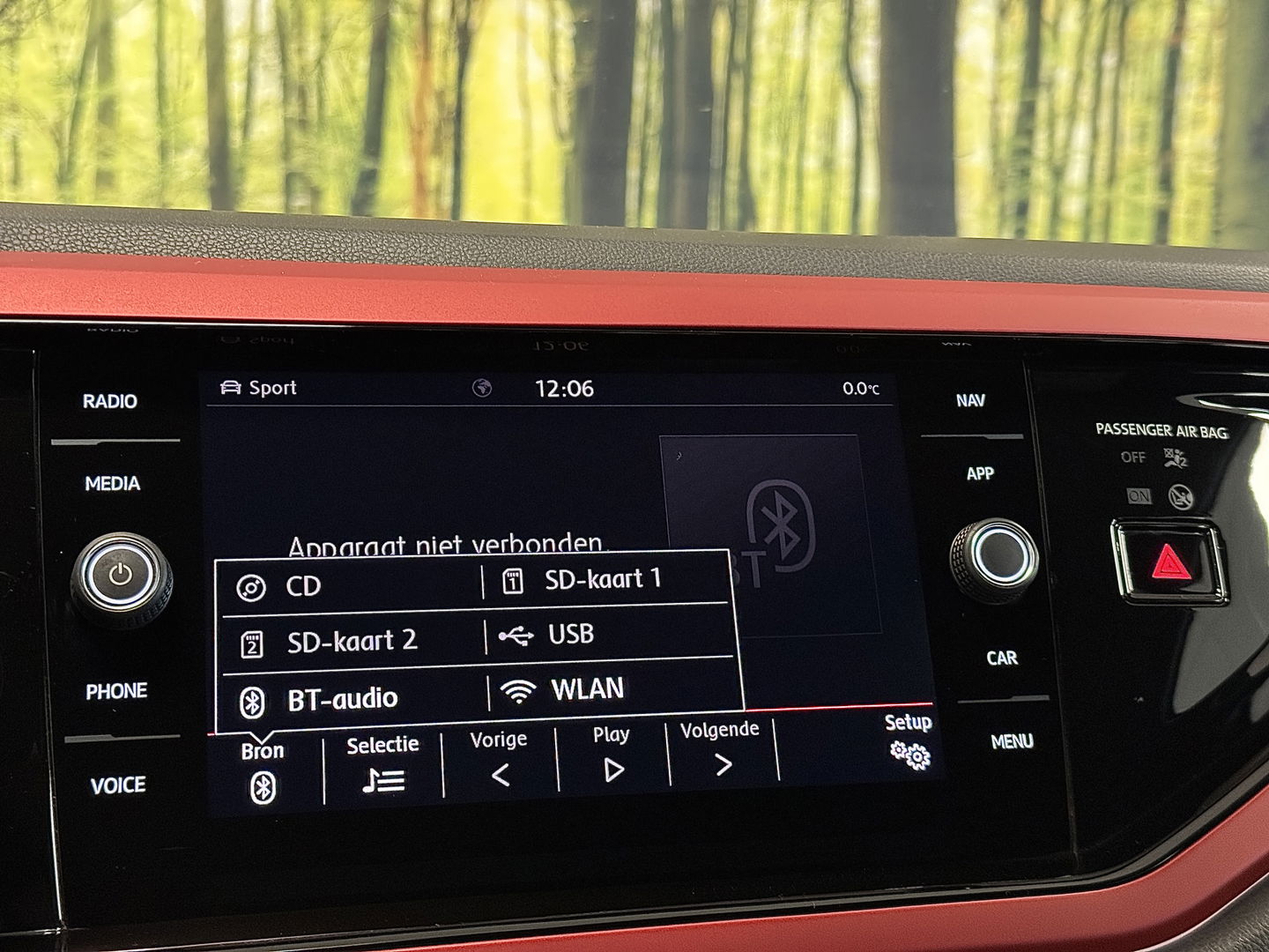 Volkswagen Polo 2.0 TSI GTI | Panoramadak | Beats Audio | Rijmodus Regeling | Stoelverwarming | Camera | Adaptieve Cruise Control | LED | Climate Control | Parkeersensoren |