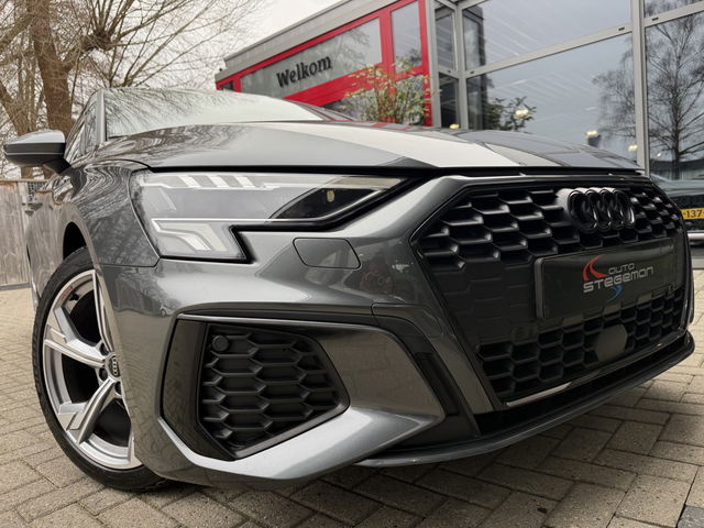 Audi A3 - Limousine 30 TFSI AUT. *!* 2x S-LINE *!* CARPLAY/ LED/ 18 INCH/ BLACK OPTIEK/ PRIVACY GLAS *!*