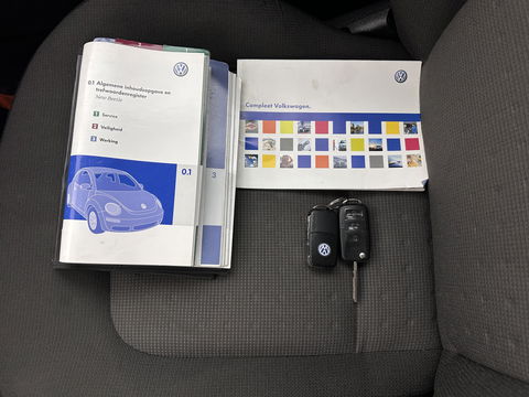 Volkswagen New Beetle Cabriolet 1.6 Highline *AIRCO | CRUISE | COMFORTSEATS | RADIO-CD/MP3 | 17''ALU*