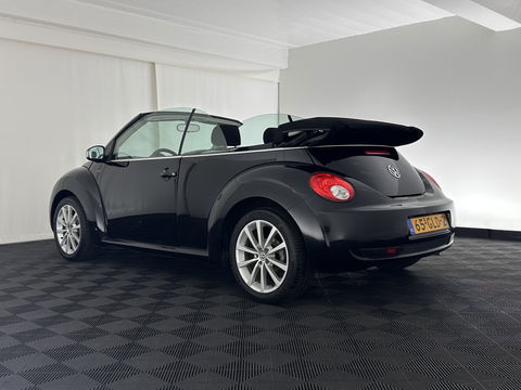 Volkswagen New Beetle Cabriolet 1.6 Highline *AIRCO | CRUISE | COMFORTSEATS | RADIO-CD/MP3 | 17''ALU*