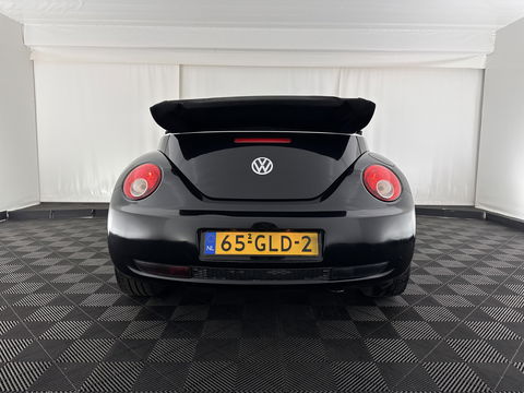 Volkswagen New Beetle Cabriolet 1.6 Highline *AIRCO | CRUISE | COMFORTSEATS | RADIO-CD/MP3 | 17''ALU*