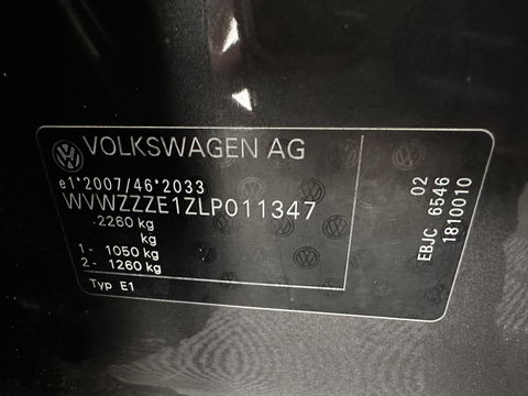 Volkswagen ID.3 First Max 58 kWh [ 3-Fase-11kW ] {SOH-87%} (INCL-BTW) *HEATPUMP | PANO | HEAD-UP | ADAPTIVE-CRUISE | IQ-LIGHTS | BLINDSPOT | CAMERA | KEYLESS | MICROFIBRE | AMBIENTLIGHT | NAVI-FULLMAP | DAB+ | ECC | HEATED-SPORTSEATS | DIGI-COCKPIT |