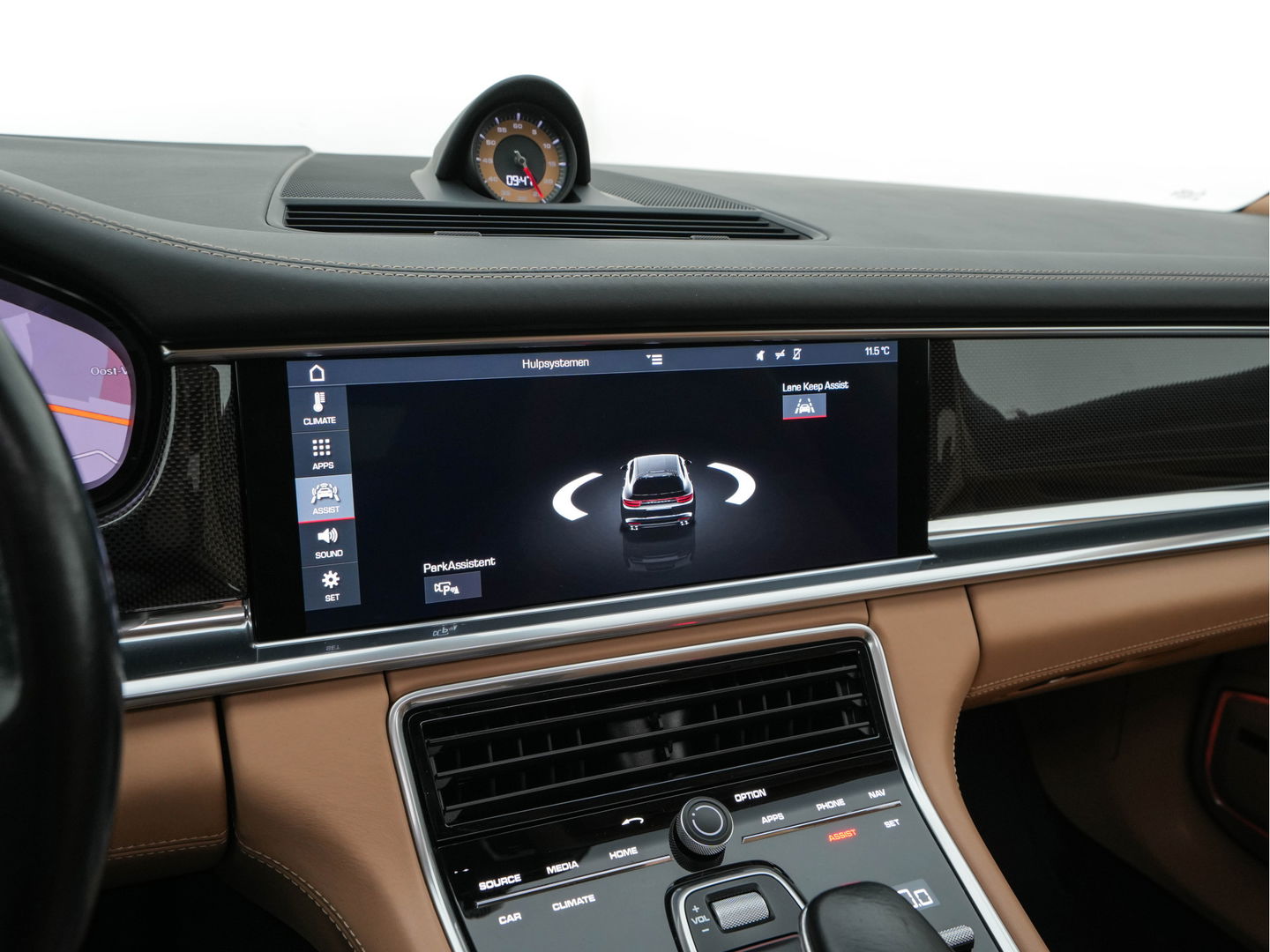 Porsche Panamera Sport Turismo 3.0 4 Aut. *PANO | SPORTCHRONO-PACK | LEATHER | FULL-LED | MEMORY-PACK | TOP-VIEW | KEYLESS | NAVI-FULLMAP | HEATED-SPORTSEATS | DAB+ | PRIVACY-GLASS | SHIFT-PADDLES | 21''ALU*