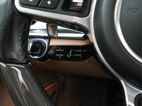 Porsche Panamera Sport Turismo 3.0 4 Aut. *PANO | SPORTCHRONO-PACK | LEATHER | FULL-LED | MEMORY-PACK | TOP-VIEW | KEYLESS | NAVI-FULLMAP | HEATED-SPORTSEATS | DAB+ | PRIVACY-GLASS | SHIFT-PADDLES | 21''ALU*
