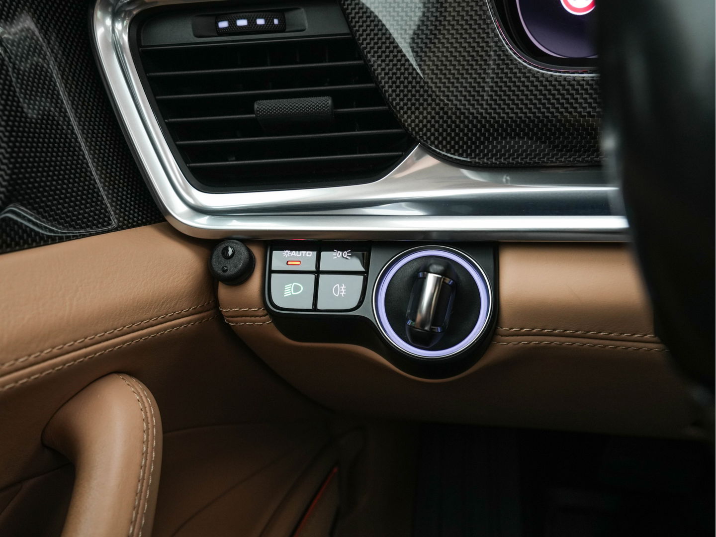 Porsche Panamera Sport Turismo 3.0 4 Aut. *PANO | SPORTCHRONO-PACK | LEATHER | FULL-LED | MEMORY-PACK | TOP-VIEW | KEYLESS | NAVI-FULLMAP | HEATED-SPORTSEATS | DAB+ | PRIVACY-GLASS | SHIFT-PADDLES | 21''ALU*