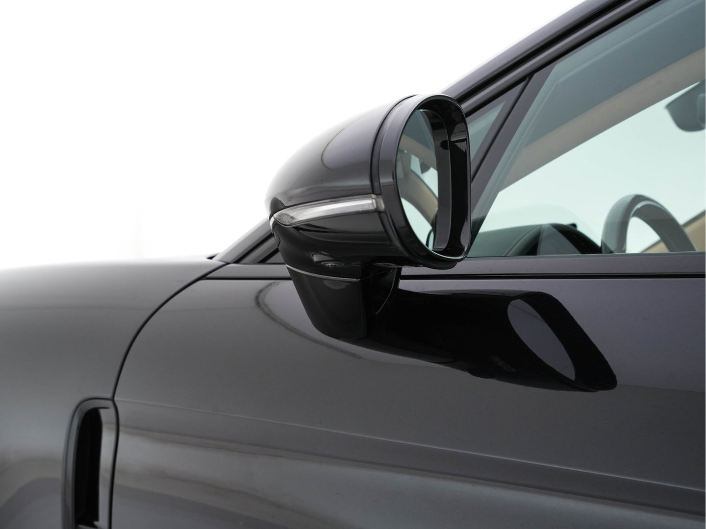 Porsche Panamera Sport Turismo 3.0 4 Aut. *PANO | SPORTCHRONO-PACK | LEATHER | FULL-LED | MEMORY-PACK | TOP-VIEW | KEYLESS | NAVI-FULLMAP | HEATED-SPORTSEATS | DAB+ | PRIVACY-GLASS | SHIFT-PADDLES | 21''ALU*