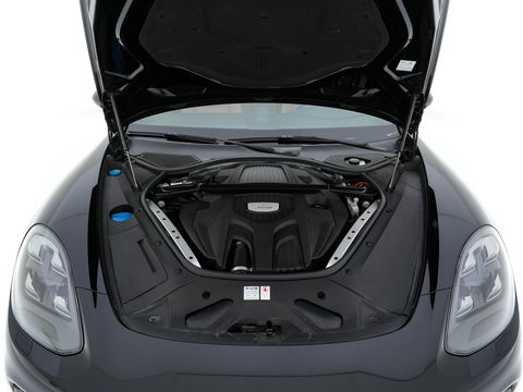 Porsche Panamera Sport Turismo 3.0 4 Aut. *PANO | SPORTCHRONO-PACK | LEATHER | FULL-LED | MEMORY-PACK | TOP-VIEW | KEYLESS | NAVI-FULLMAP | HEATED-SPORTSEATS | DAB+ | PRIVACY-GLASS | SHIFT-PADDLES | 21''ALU*