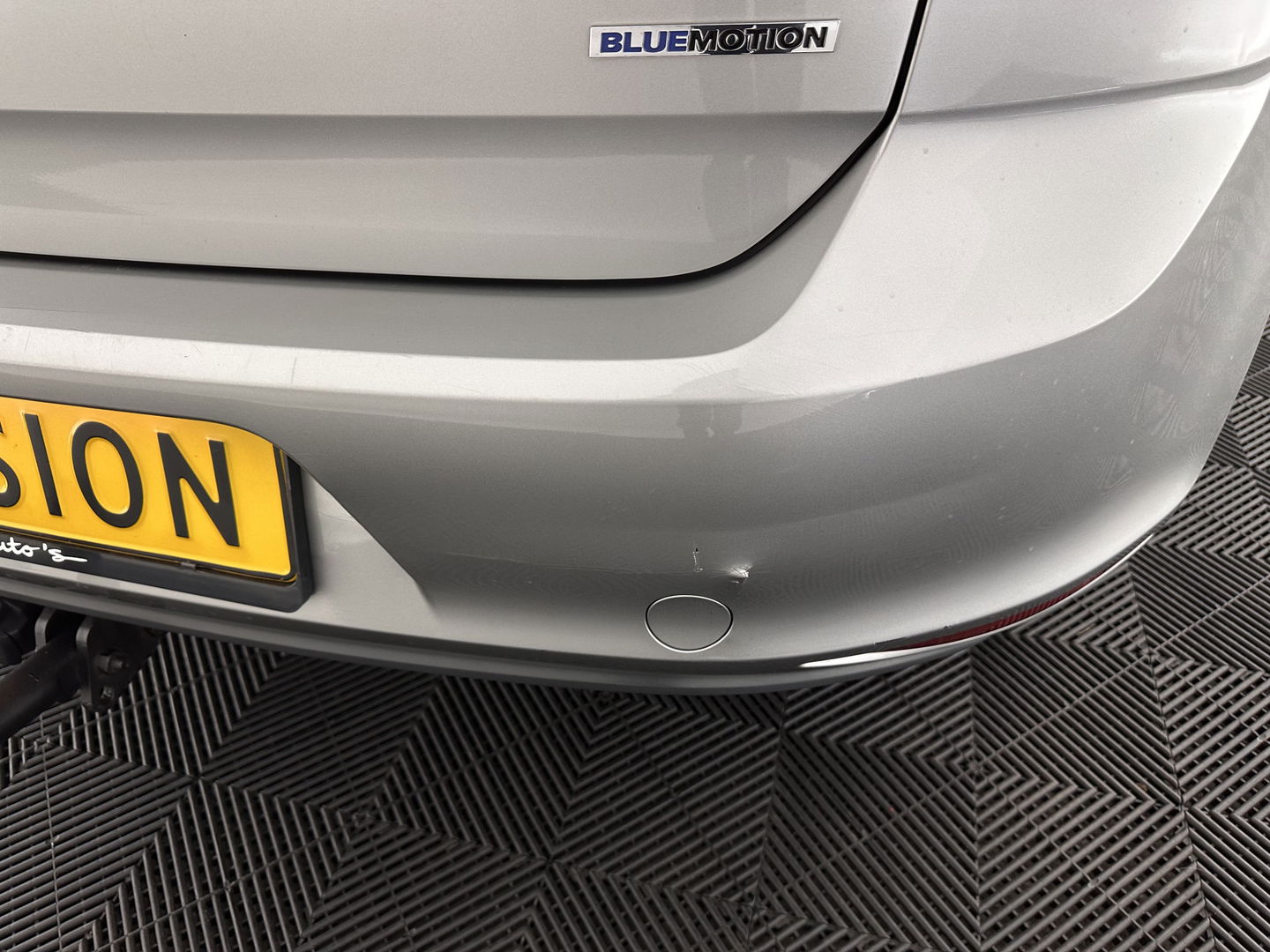 Volkswagen Golf 1.6 TDI Trendline Bluemotion (INCL.BTW) *NAVI-FULLMAP | AIRCO | CRUISE | COMFORT-SEATS | 15''ALU | TOWBAR*