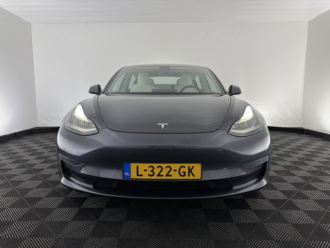 Tesla Model 3 ⚠️HV-BATTERY-DEFECT⚠️ Long Range AWD 75 kWh [ 3-Fase ] {SOH-86%} (INCL-BTW) Aut. *PANO | AUTOPILOT | LEATHER | KEYLESS | FULL-LED | MEMORY-PACK | TOPVIEW | DAB | CARPLAY | DIGI-COCKPIT | LANE-ASSIST | COMFORTSEATS | 19"ALU*