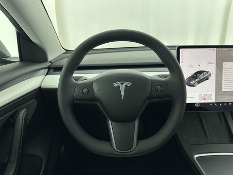 Tesla Model 3 ⚠️HV-BATTERY-DEFECT⚠️ Long Range AWD 75 kWh [ 3-Fase ] {SOH-86%} (INCL-BTW) Aut. *PANO | AUTOPILOT | LEATHER | KEYLESS | FULL-LED | MEMORY-PACK | TOPVIEW | DAB | CARPLAY | DIGI-COCKPIT | LANE-ASSIST | COMFORTSEATS | 19"ALU*