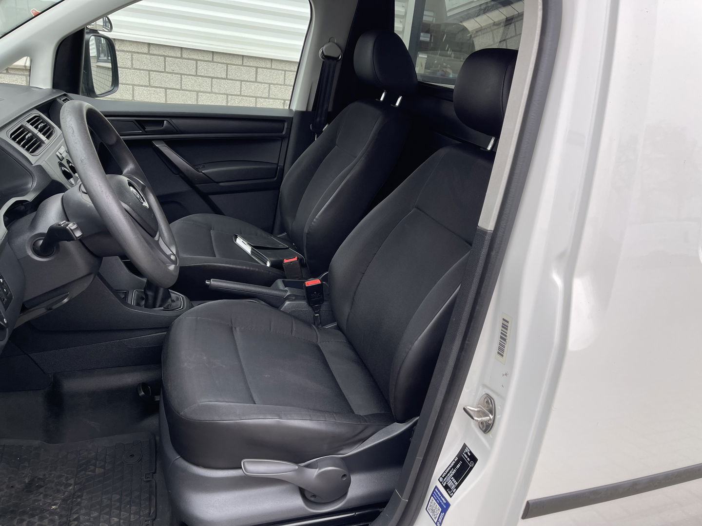 Volkswagen Caddy 1.4 TGI L2H1 EcoFuel Maxi / CNG / vaste prijs rijklaar € 9.950 ex btw / bpm vrij / euro 6 / pdc achter / ramen rondom / lease vanaf € 168