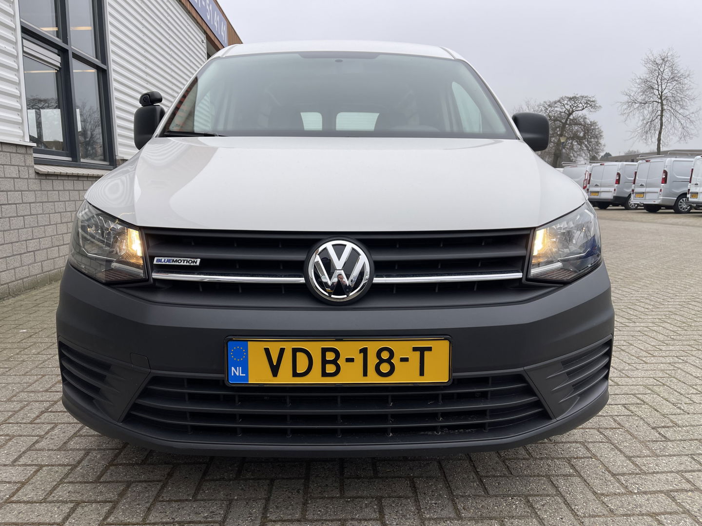 Volkswagen Caddy 1.4 TGI L2H1 EcoFuel Maxi / CNG / vaste prijs rijklaar € 9.950 ex btw / bpm vrij / euro 6 / pdc achter / ramen rondom / lease vanaf € 168