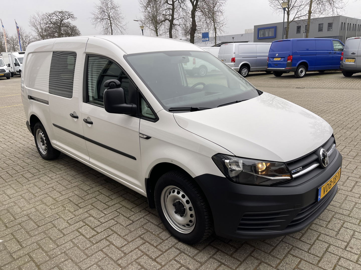 Volkswagen Caddy 1.4 TGI L2H1 EcoFuel Maxi / CNG / vaste prijs rijklaar € 9.950 ex btw / bpm vrij / euro 6 / pdc achter / ramen rondom / lease vanaf € 168
