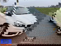 BMW 2 Serie - Active Tourer 220i Sport Automaat + Trekhaak