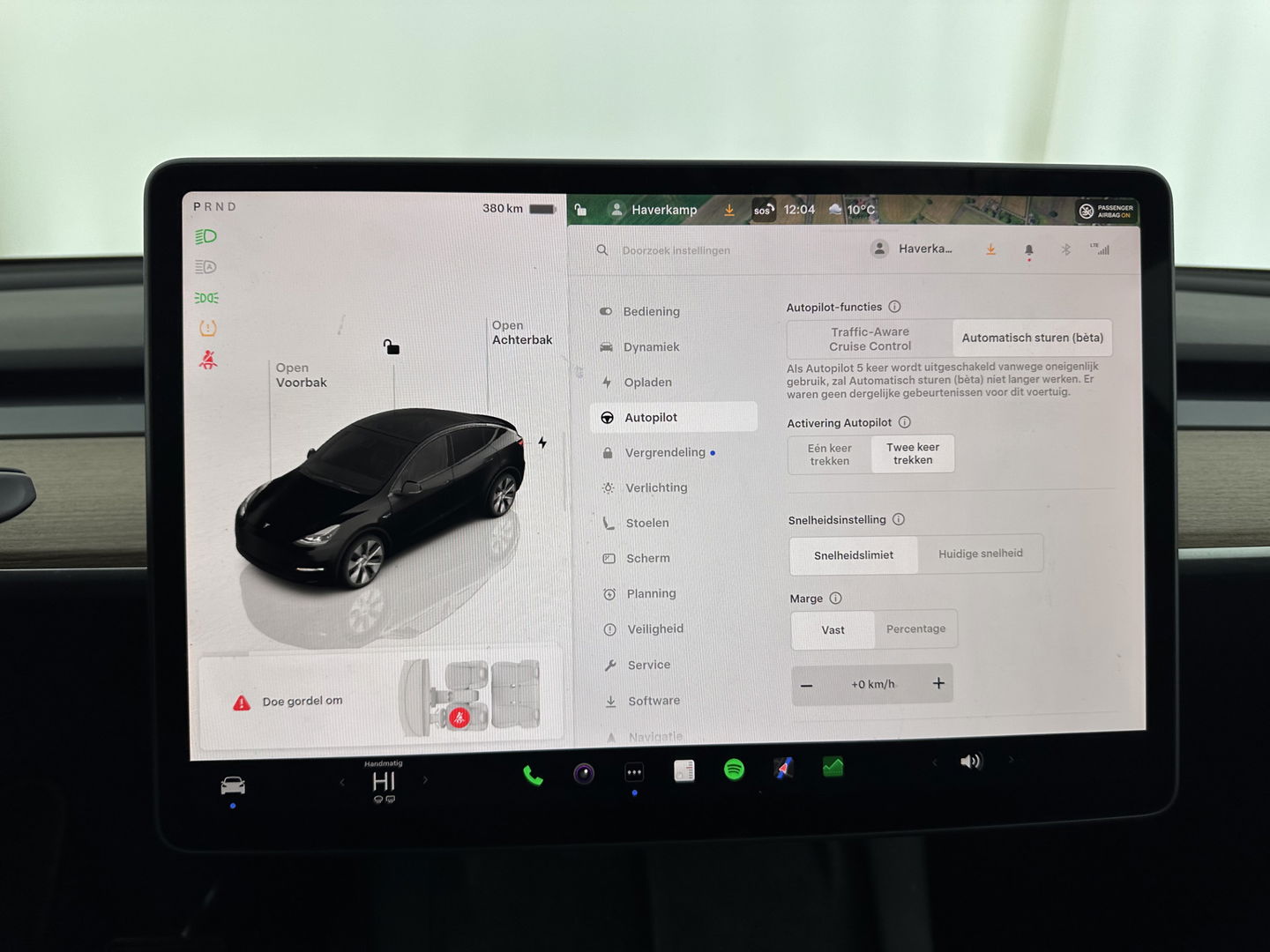 Tesla Model Y RWD 58 kWh [ 3-Fase ] {SOH-93%} (INCL.BTW) Aut. *PANO | AUTO-PILOT | LEATHER | NAVI-FULLMAP | MATRIX-LED | KEYLESS | CAMERA | DAB+ | HEATED-COMFORTSEATS | PRIVACYGLASS | TOPVIEW | 19''ALU*