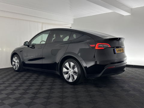 Tesla Model Y RWD 58 kWh [ 3-Fase ] {SOH-93%} (INCL.BTW) Aut. *PANO | AUTO-PILOT | LEATHER | NAVI-FULLMAP | MATRIX-LED | KEYLESS | CAMERA | DAB+ | HEATED-COMFORTSEATS | PRIVACYGLASS | TOPVIEW | 19''ALU*