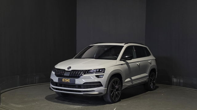 Škoda Karoq - 1.5 TSI ACT Sportline | Pano | Carplay | Camera