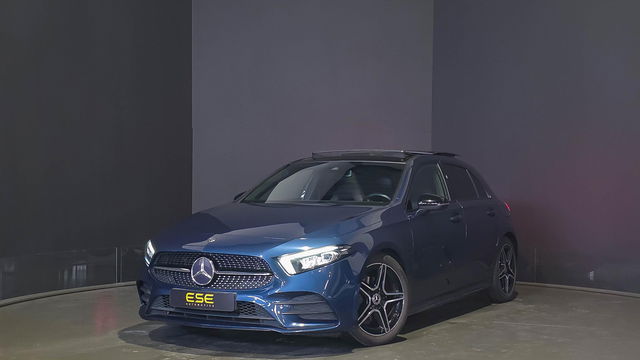 Mercedes-Benz A-Klasse - 180 AMG Line | Panorama | Camera | Carplay