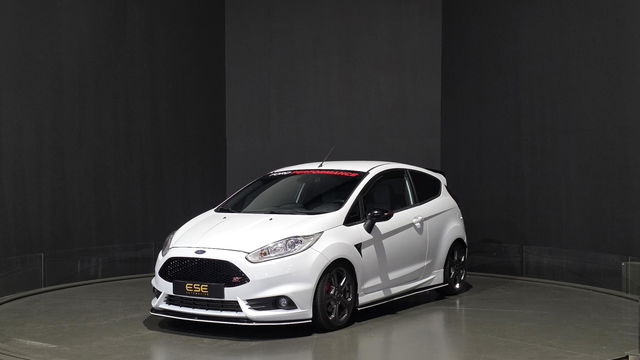 Ford Fiesta - 1.6 ST2 | Maxton | Camera | Navi | Stoelverwarming
