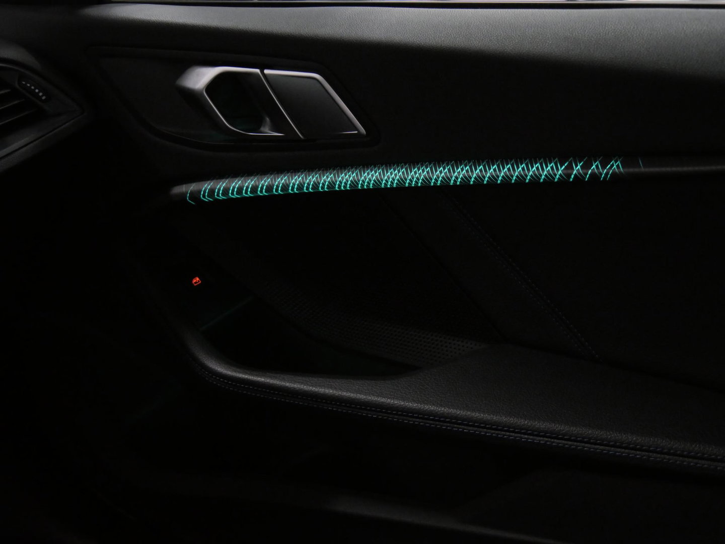 BMW 2 Serie GRAN COUPE 218i M-SPORT/ PANORAMADAK/ SCHAALSTOELEN/ PARKING PACK