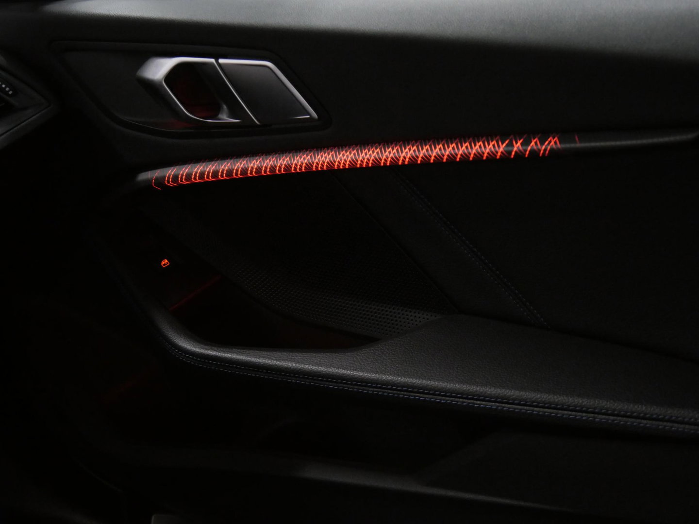 BMW 2 Serie GRAN COUPE 218i M-SPORT/ PANORAMADAK/ SCHAALSTOELEN/ PARKING PACK