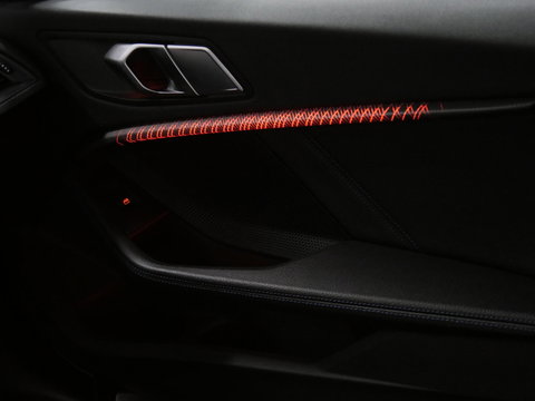 BMW 2 Serie GRAN COUPE 218i M-SPORT/ PANORAMADAK/ SCHAALSTOELEN/ PARKING PACK