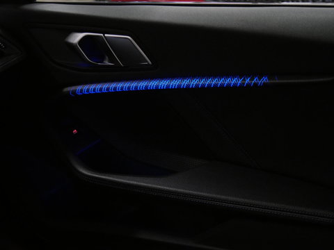 BMW 2 Serie GRAN COUPE 218i M-SPORT/ PANORAMADAK/ SCHAALSTOELEN/ PARKING PACK