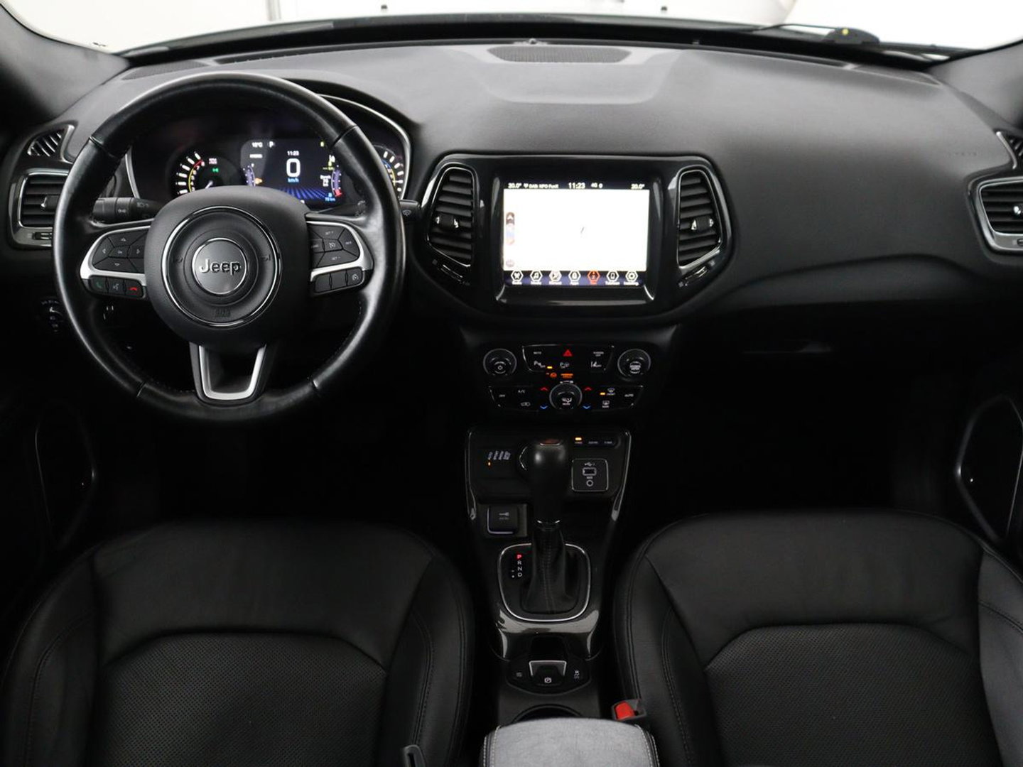 Jeep Compass 4xe 240 Plug-in Hybrid Electric S | Leder | Stoel & stuurverwarming | Alpine Sound | Camera | Bi-Xenon | Memory | Keyless | Carplay | Navigatie | PHEV