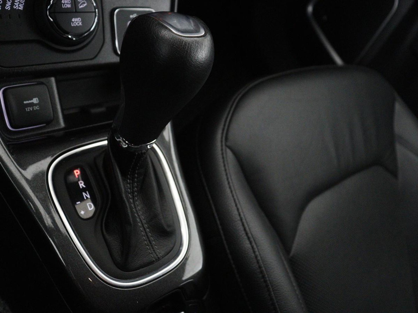 Jeep Compass 4xe 240 Plug-in Hybrid Electric S | Leder | Stoel & stuurverwarming | Alpine Sound | Camera | Bi-Xenon | Memory | Keyless | Carplay | Navigatie | PHEV