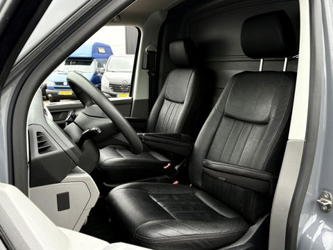 Volkswagen Transporter 2.0 TDI L2H1 STOELVERWARMING | PURE GREY | CARPLAY |