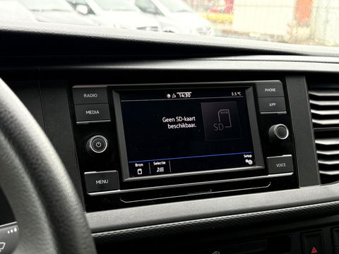 Volkswagen Transporter 2.0 TDI L2H1 STOELVERWARMING | PURE GREY | CARPLAY |