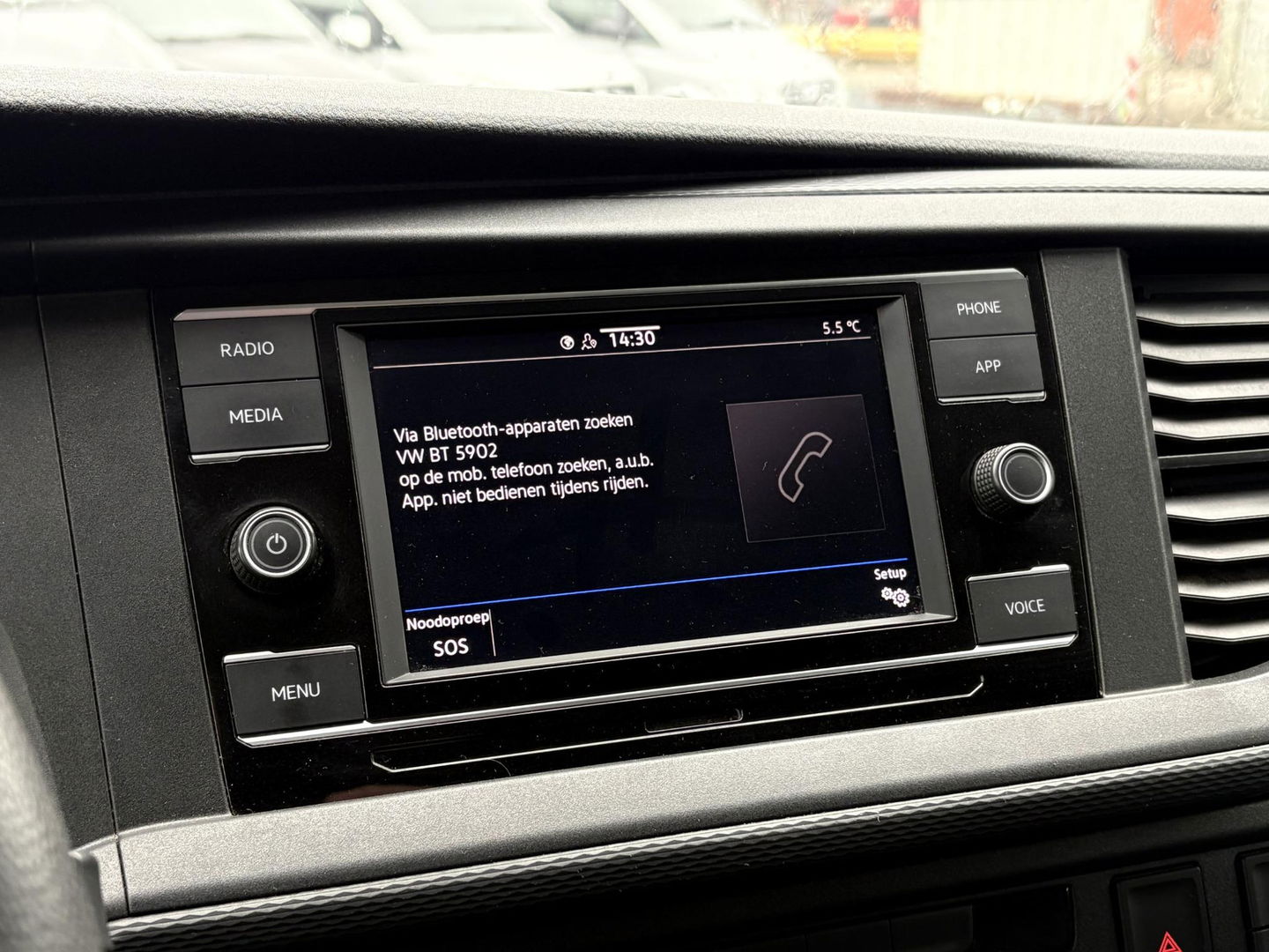 Volkswagen Transporter 2.0 TDI L2H1 STOELVERWARMING | PURE GREY | CARPLAY |