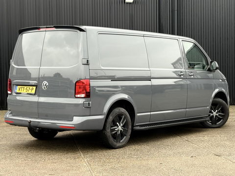 Volkswagen Transporter 2.0 TDI L2H1 STOELVERWARMING | PURE GREY | CARPLAY |