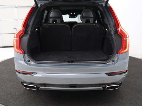 Volvo XC90 2.0 T8 AWD R-Design | Panoramadak | Stoelventilatie | Head-Up | Massage | 360 Camera | Leder | Adaptive cruise | Carplay | Harman/Kardon | Achterbankverwarming | Navigatie | PHEV | Plug In