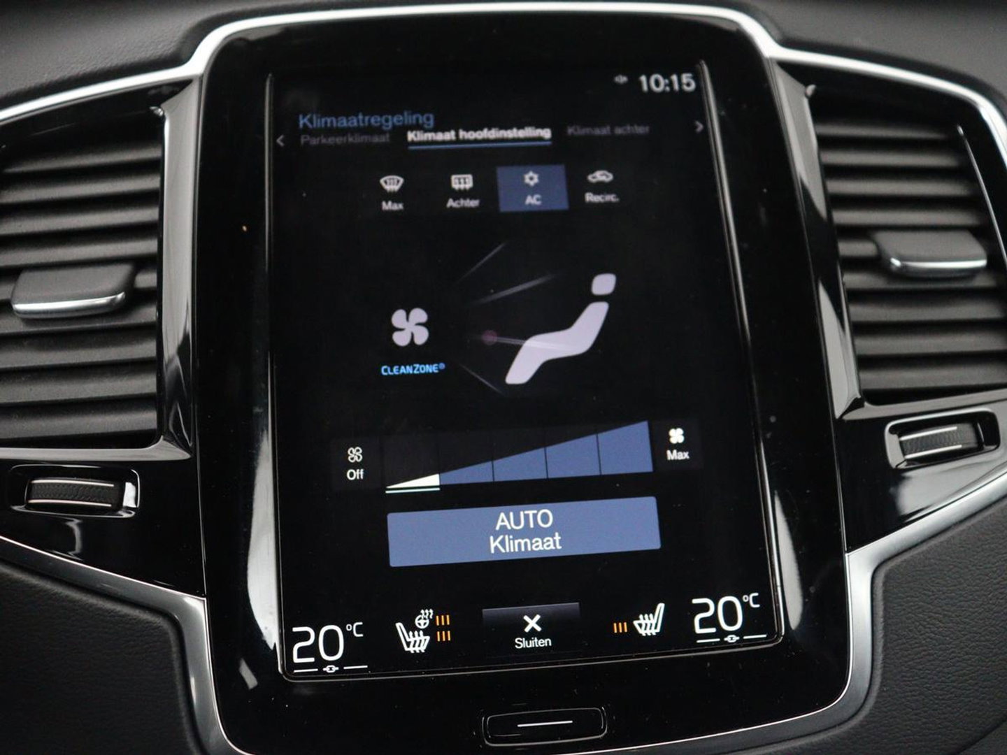 Volvo XC90 2.0 T8 AWD R-Design | Panoramadak | Stoelventilatie | Head-Up | Massage | 360 Camera | Leder | Adaptive cruise | Carplay | Harman/Kardon | Achterbankverwarming | Navigatie | PHEV | Plug In