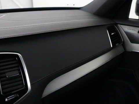Volvo XC90 2.0 T8 AWD R-Design | Panoramadak | Stoelventilatie | Head-Up | Massage | 360 Camera | Leder | Adaptive cruise | Carplay | Harman/Kardon | Achterbankverwarming | Navigatie | PHEV | Plug In