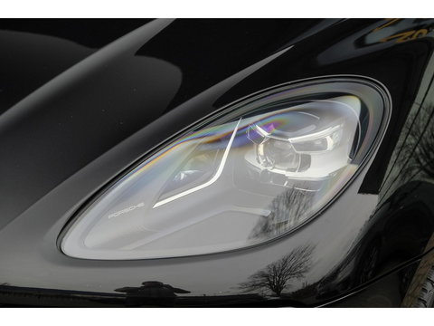 Porsche Macan 2.9 Turbo 441pk Panoramadak Luchtvering Adaptive cruise PDLS plus 18-weg stoelen