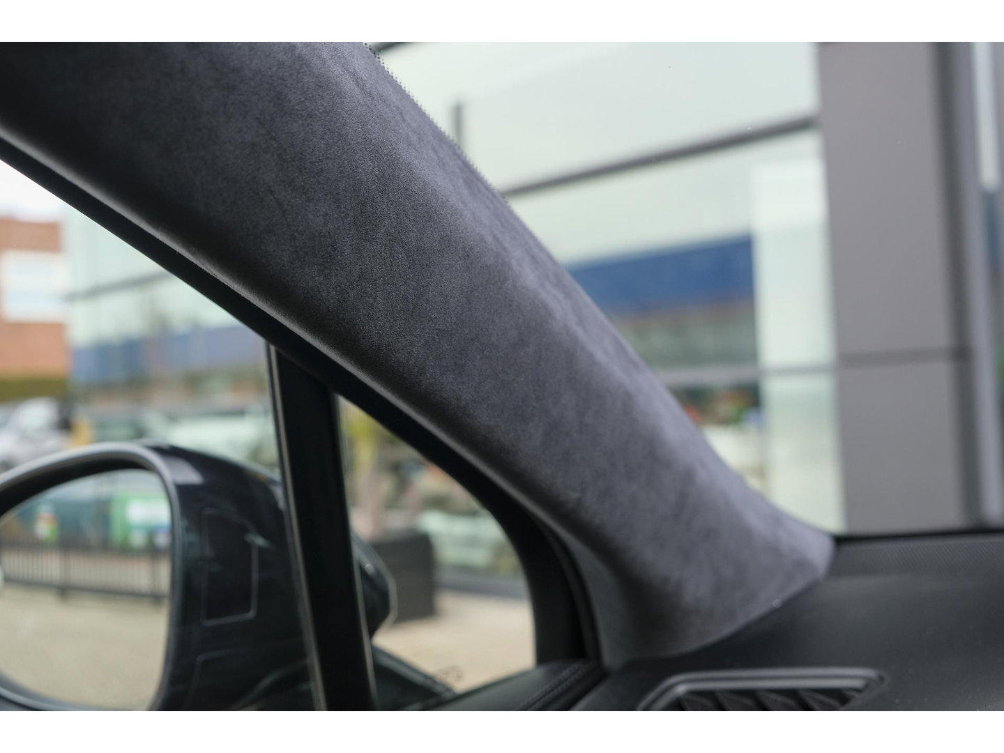 Porsche Macan 2.9 Turbo 441pk Panoramadak Luchtvering Adaptive cruise PDLS plus 18-weg stoelen